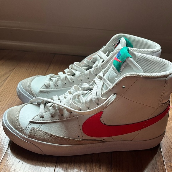 Nike Other - Nike Blazers Size 7Y